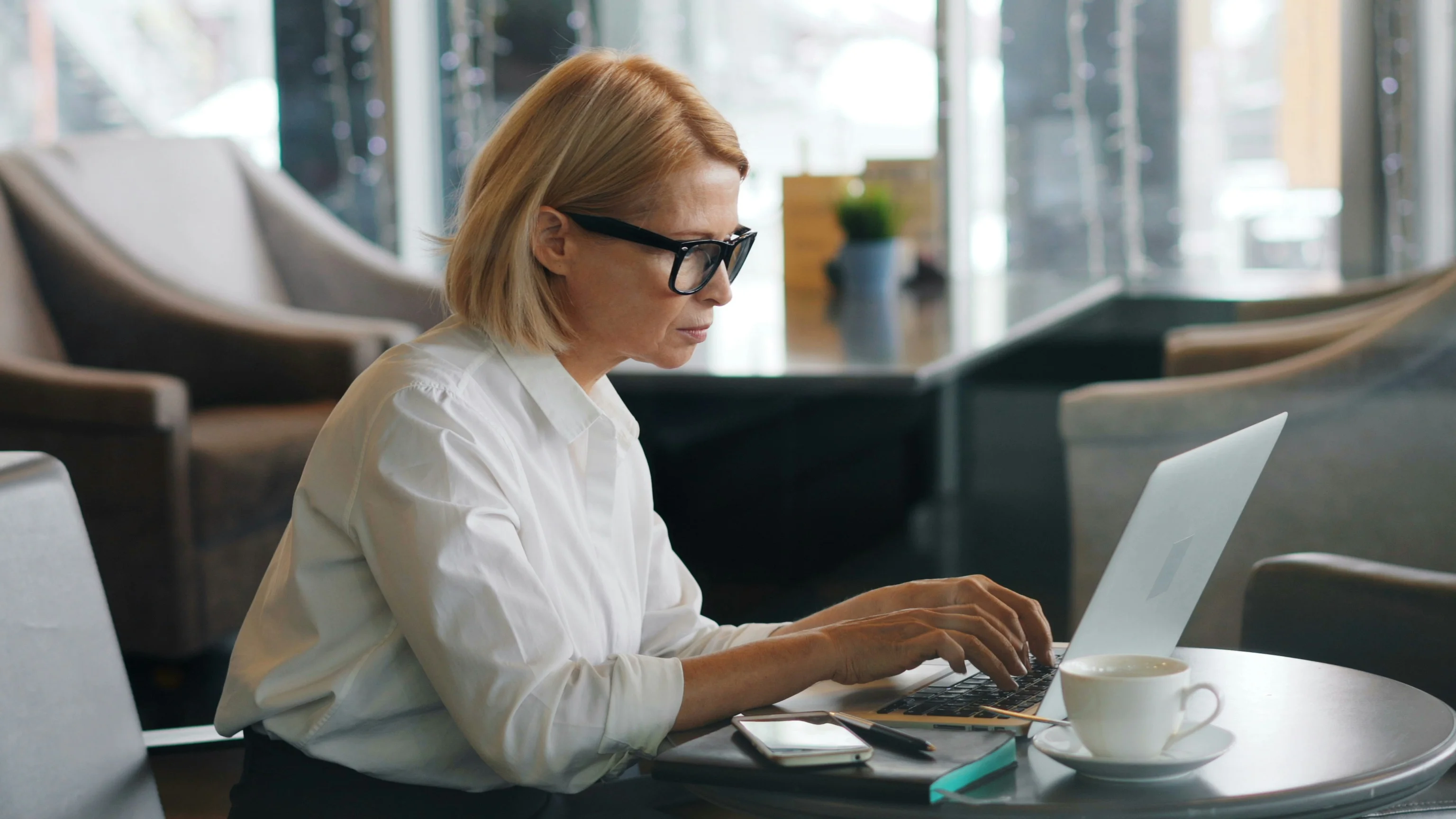 Tillbaka på jobbet efter en semester – jobba smart och behåll semesterlugnet