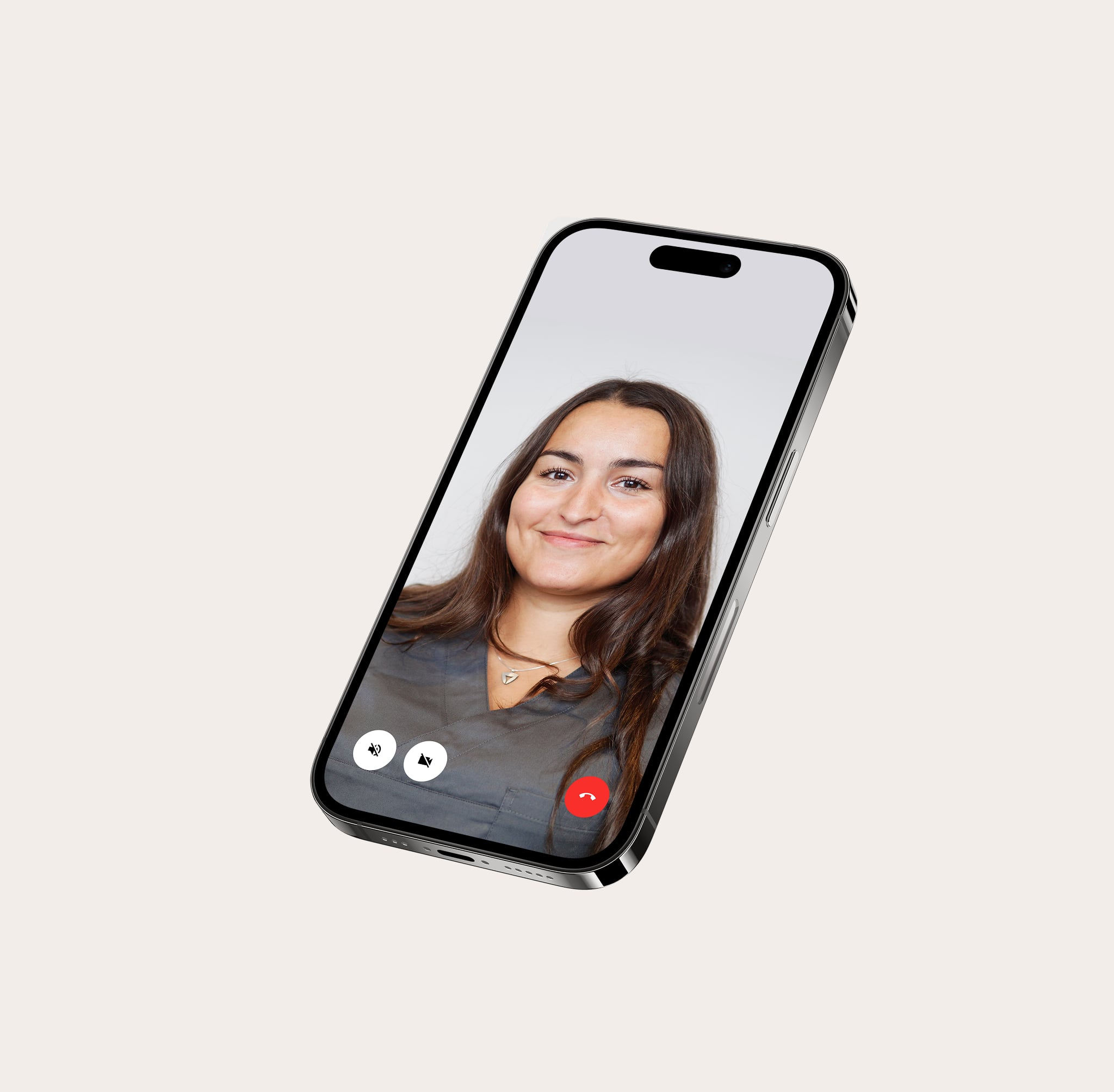 Medarbetare i videosamtal med en sjuksköterska i OneLab-appen
